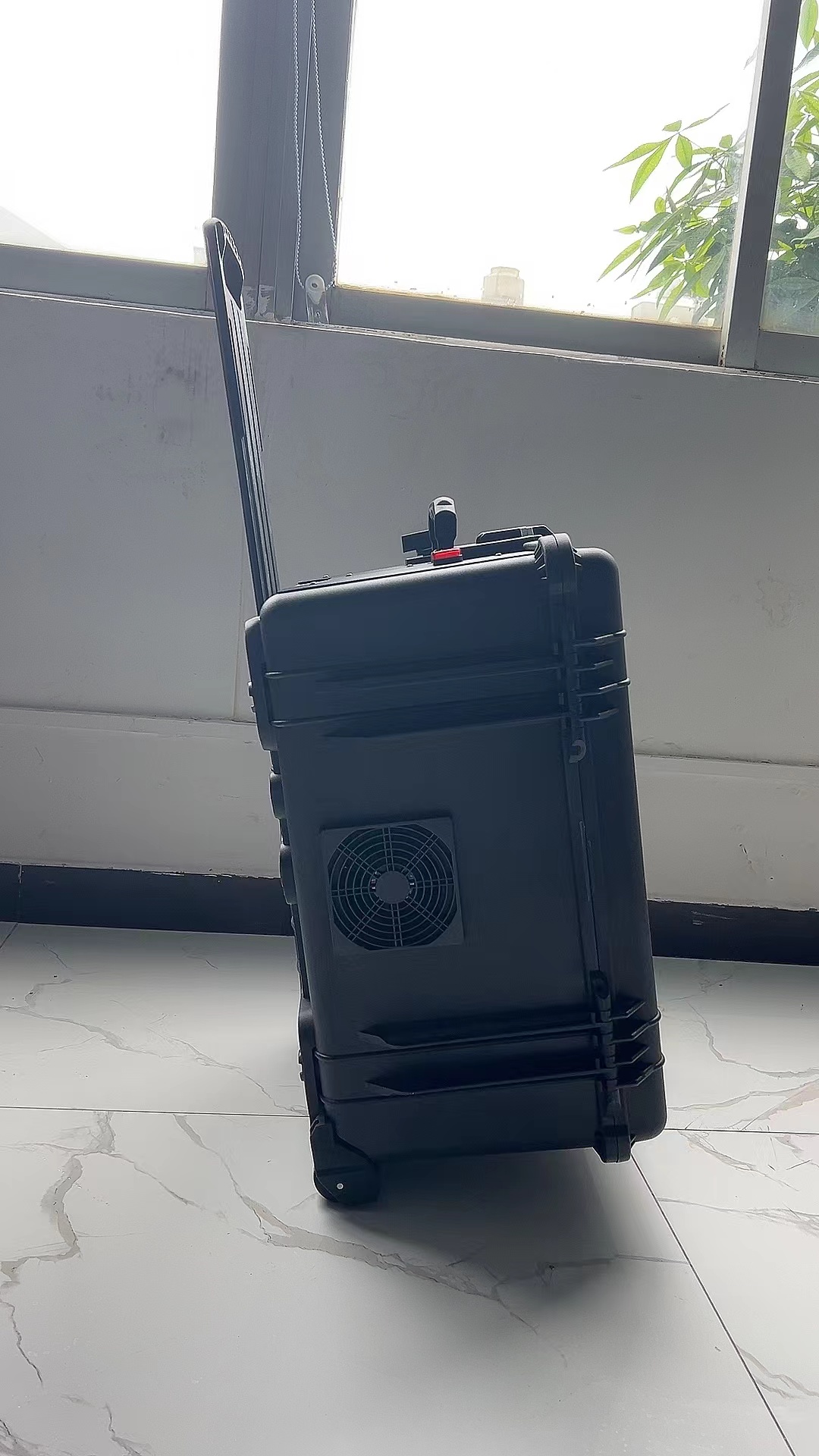 端州手拉箱型移动通信干扰器